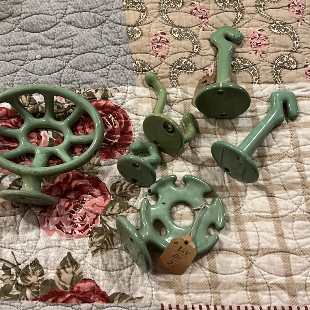 Lot Antique green porcelain cast iron bathroom soap holder hooks toothbrush more